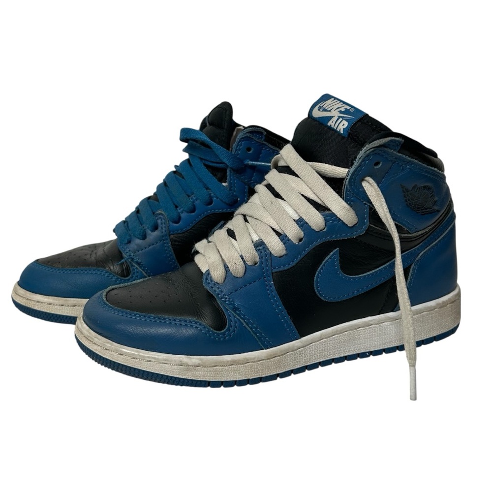 Air Jordan 1 Retro High OG Dark Marina Blue / Black Boys 4.5 Y / Women’s Size 6